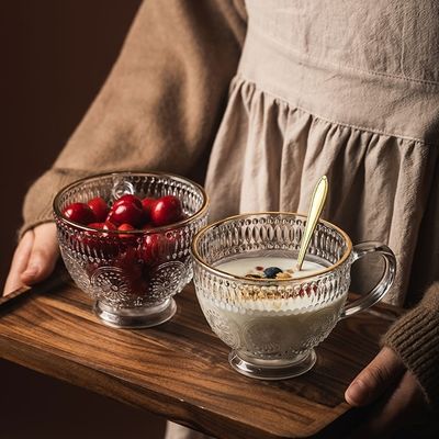 Tasse en verre tournesol