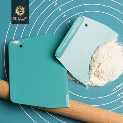 Plastic Cake Cream Spatula Dough Butter Batter Scraper Baking Tools