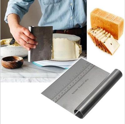 Cake cutter spatula