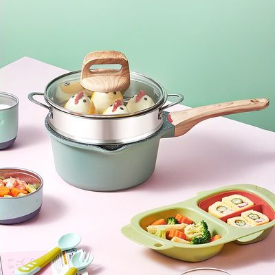Double boiler with lid