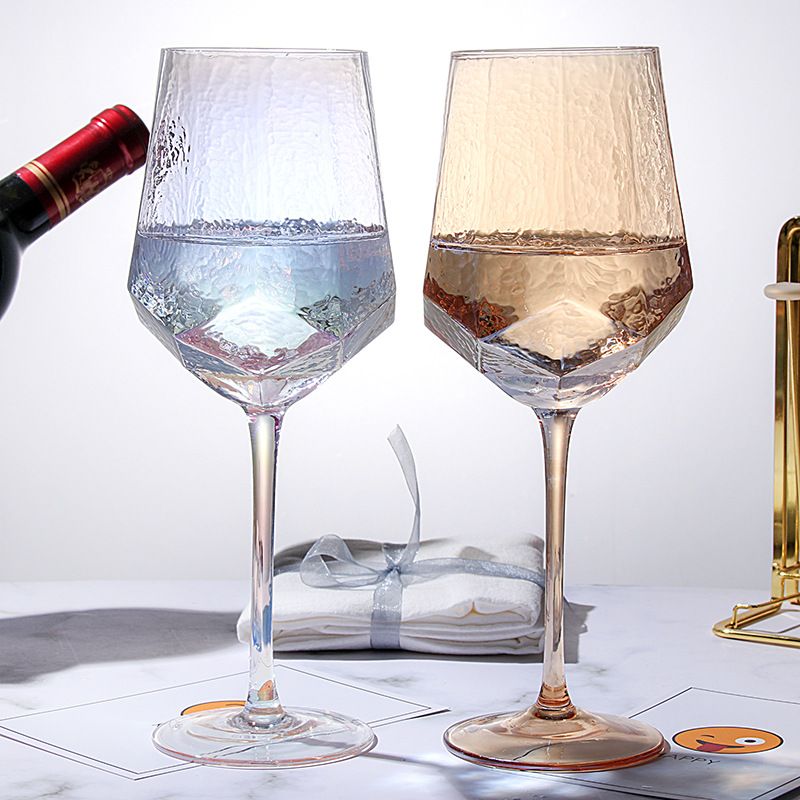 Vintage European Style Diamond Hammered Wine Glass Champagne Glass