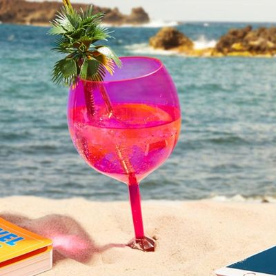 Gobelet de plage en plastique couleur bonbon avec insert en diamant