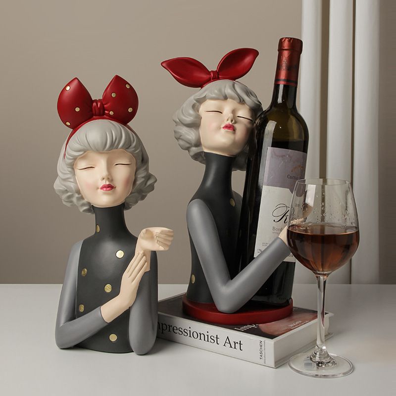 Ornement de casier à vin créatif en forme de fille avec nœud papillon