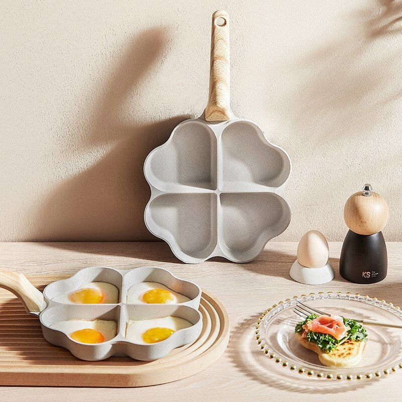 4-Hole Omelette Pan