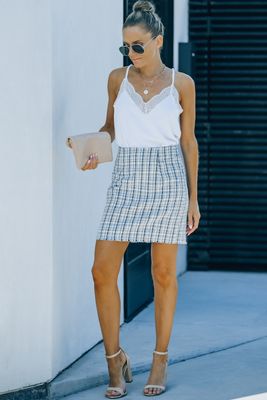 Mini-jupe à carreaux en tweed taille haute bleu ciel