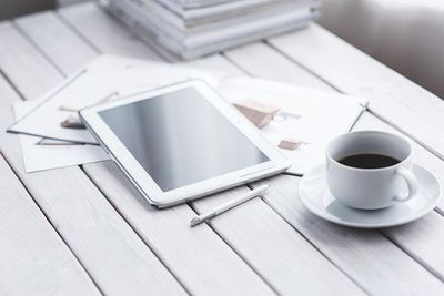 ÉTUIS POUR TABLETTE