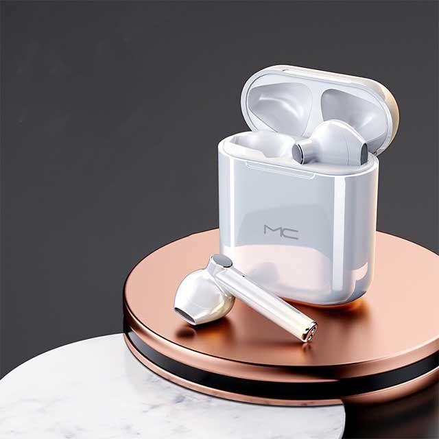 Wireless Headset Runs In-Ear With Binaural Movement Bluetooth Earphone