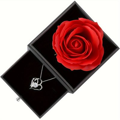 Collier exquis avec boîte à roses et cœur en imitation – Parfait pour les femmes – Cadeaux d&#39;anniversaire, de Noël et de fête des Mères