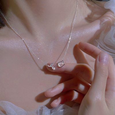 Mignon opale Rose fleur pendentif collier pour femmes élégant Vintage Rose tulipe clavicule collier ras du cou fête de mariage bijoux