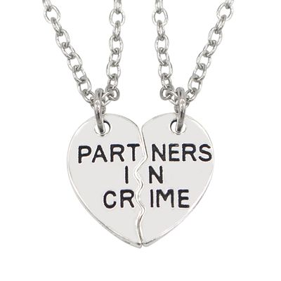 Mode gravure partenaire dans le crime couture pendentif collier 2 pièces ensemble amour combinaison collier meilleur ami bijoux