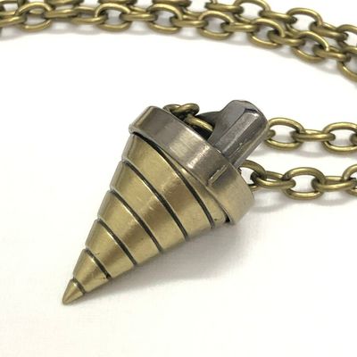 Anime Tengen Toppa Gurren Lagann collier noyau perceuse pendentif porte-clés bijoux Cosplay jouet anniversaire femmes hommes cadeau