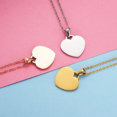 Collier avec pendentif en forme de cœur, poli miroir, 20/25mm, chaîne croisée en acier inoxydable, pour hommes et femmes, tendances, bijoux 2023, 10 pièces/lot
