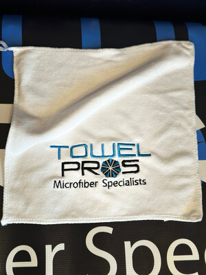 12x12 Embroidered Interior (white)