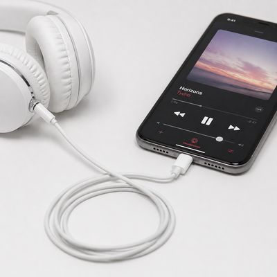 Motto Lightning to 3.5mm AUX Audio Cable