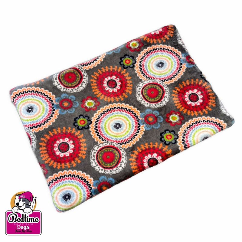hondenkussen - Mandala rood