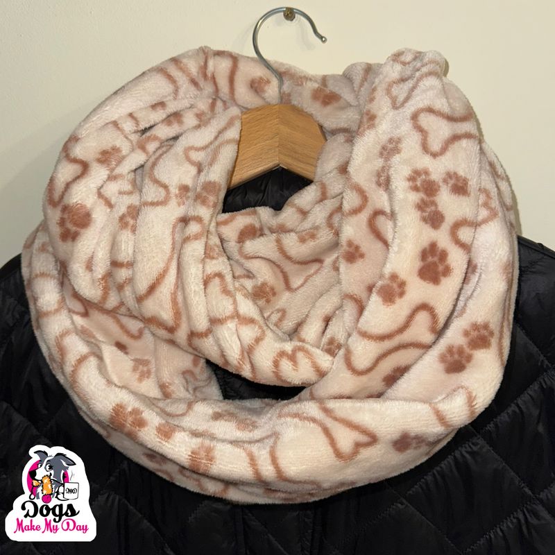 Sjaal ecru paws ‘n bones