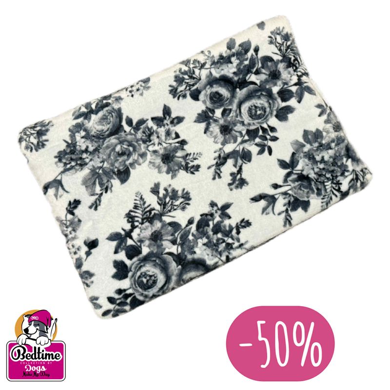 hondenkussen - Classic roses blue