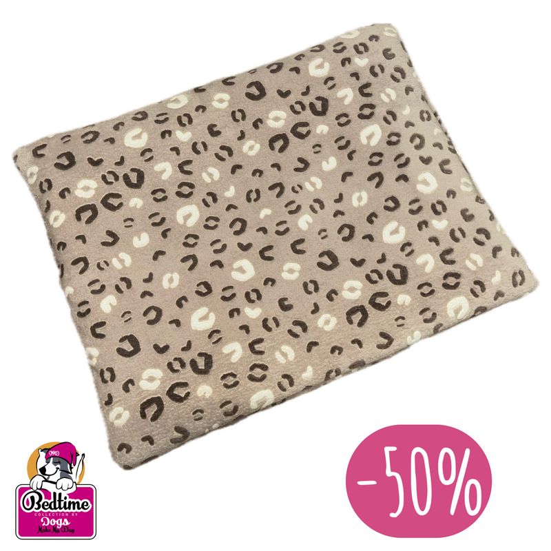 hondenkussen - Leopard beige