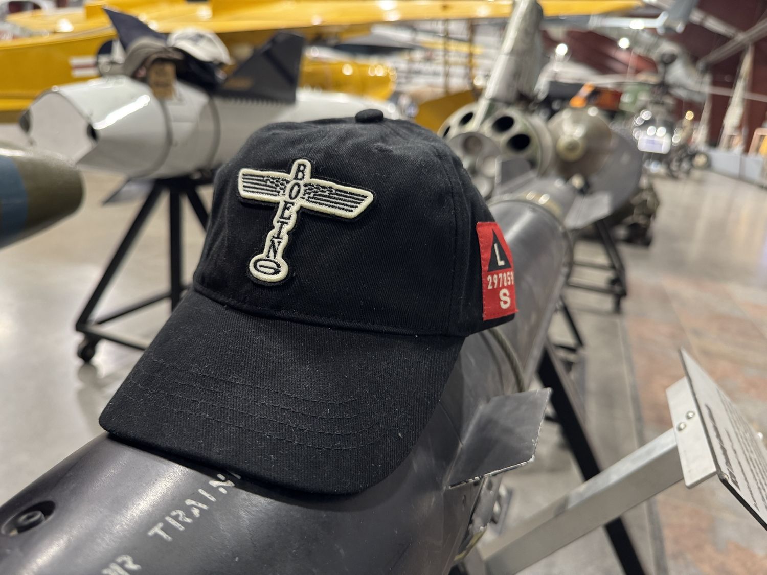 B17 Cap BLACK