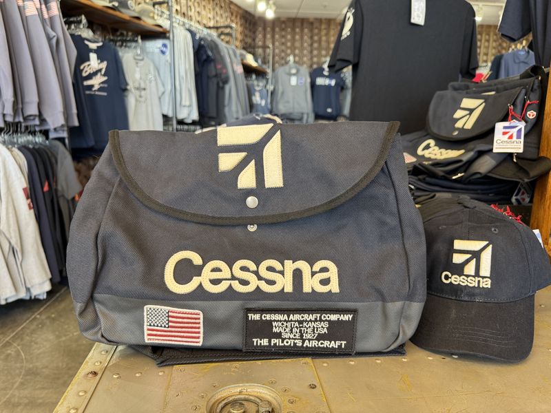 Cessna Shoulder Bag NAVY