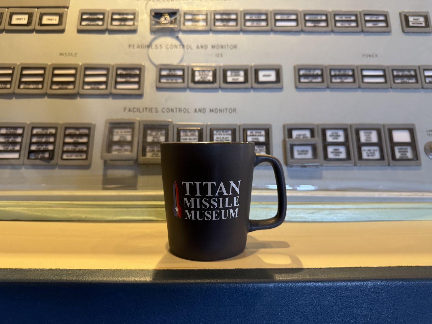 TMM Logo Mug GREY