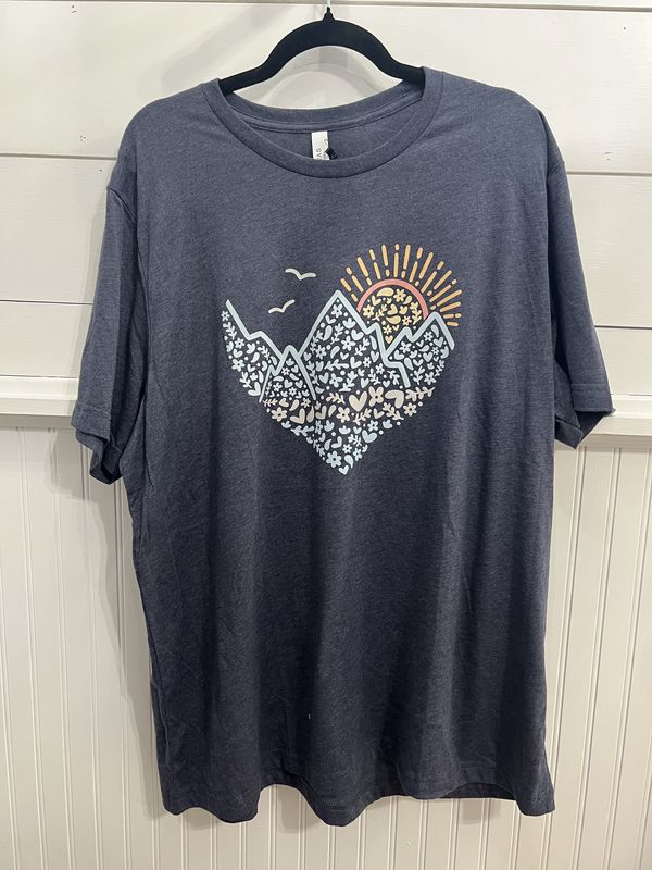 Mountains Heart Tee 2XL