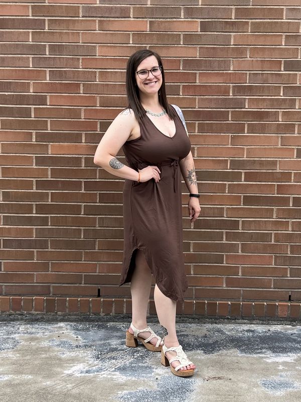 Sleeveless Front Tied Hem Dress Brown