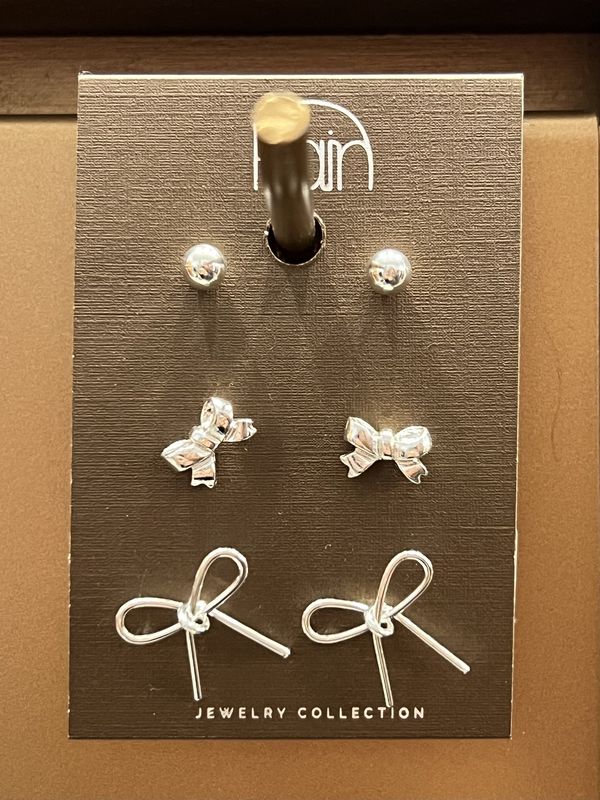 Silver Bow Earring Set