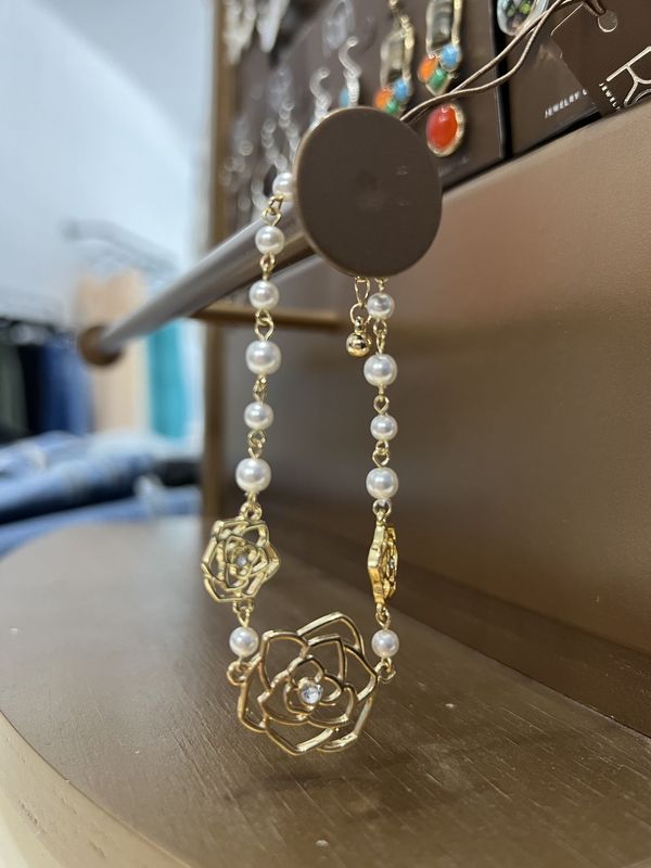 Gold Flower Bracelet