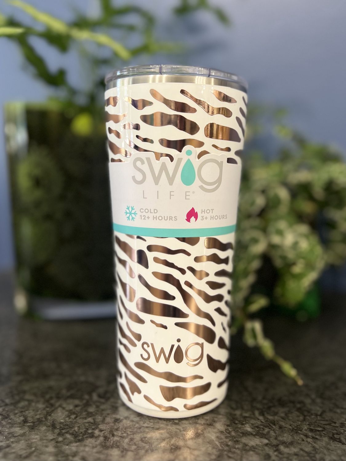 22oz Swig Golden Pattern