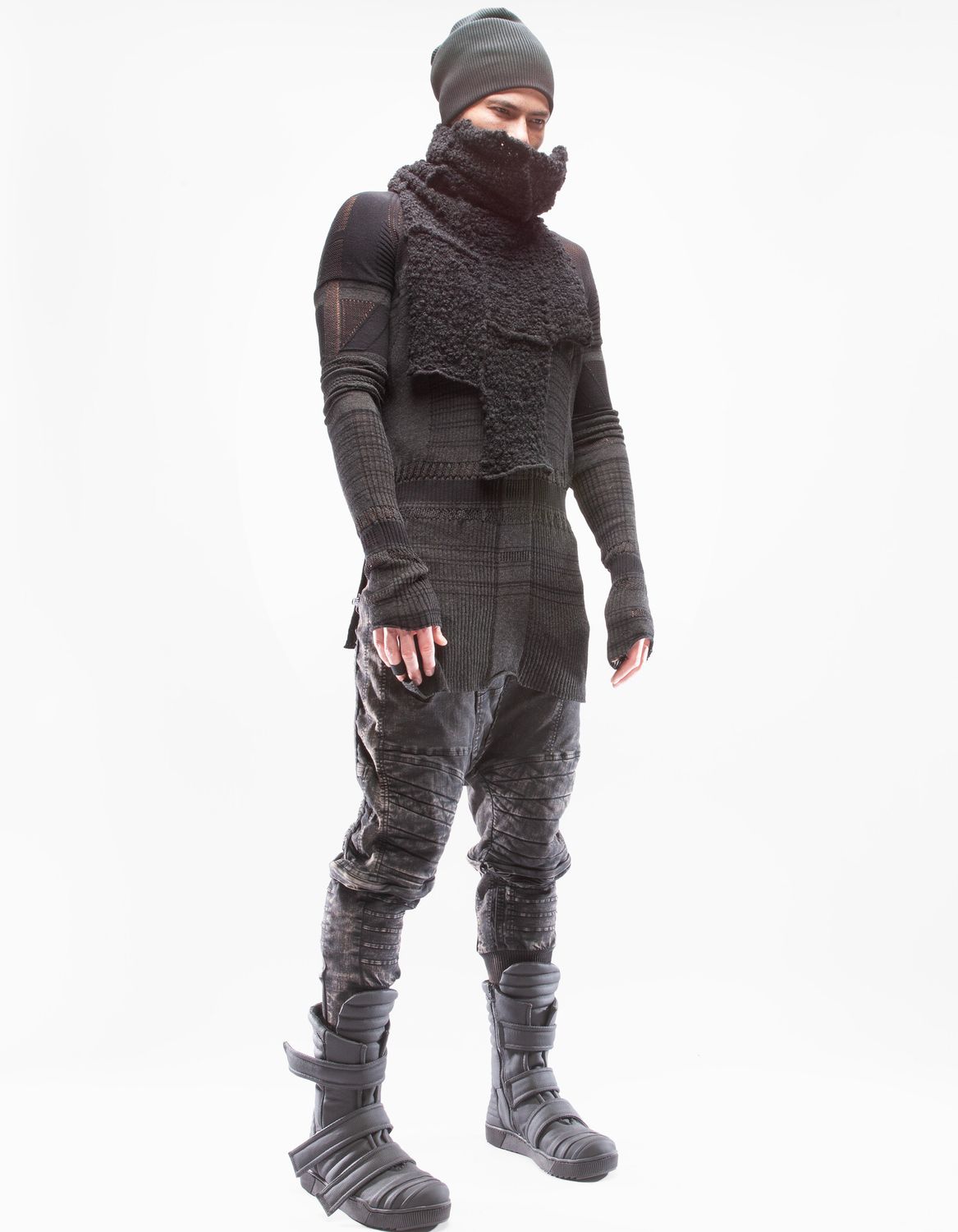 DEMOBAZA MEN TOP GRAPHITE CENTER F23