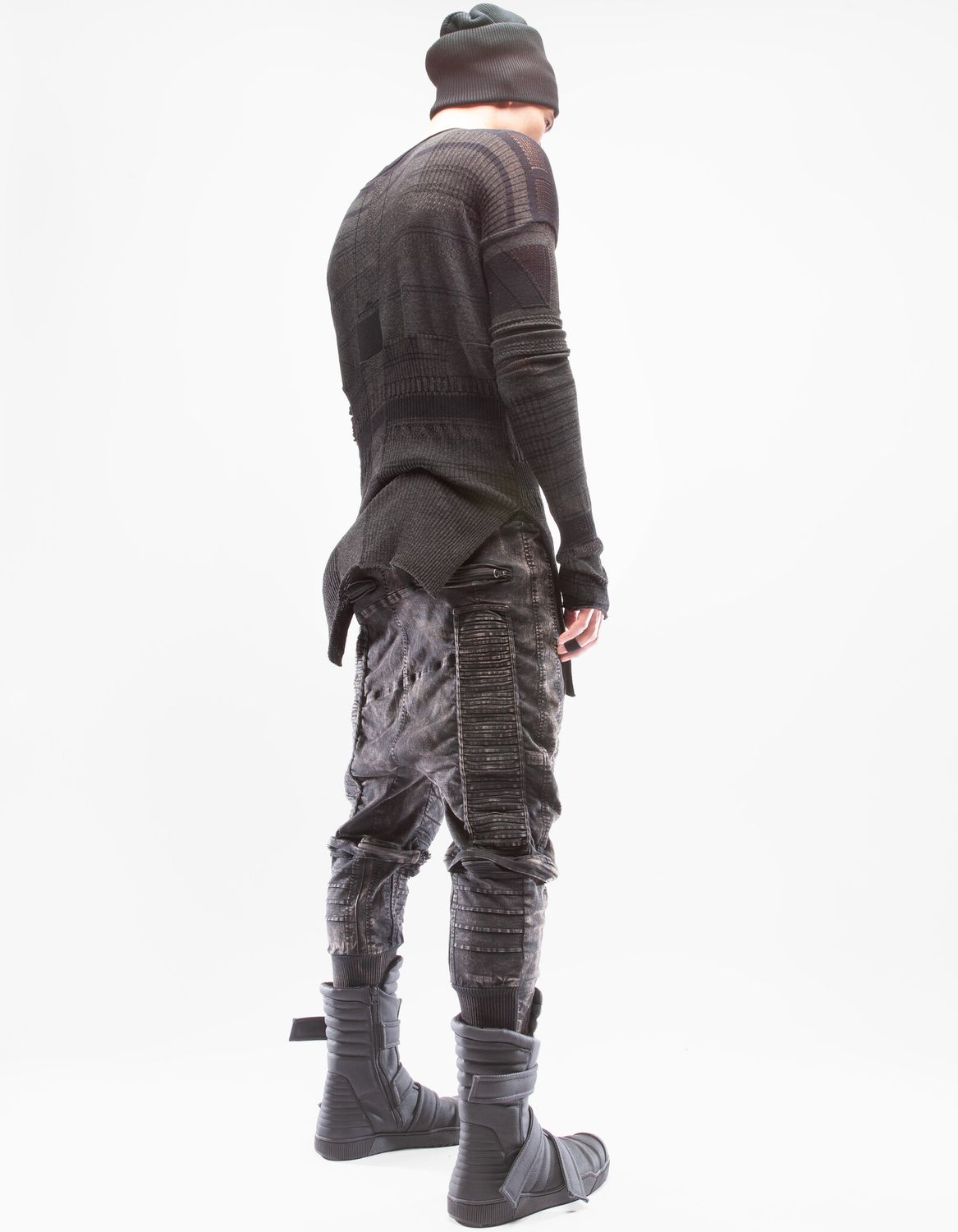 DEMOBAZA MEN TOP GRAPHITE CENTER F23
