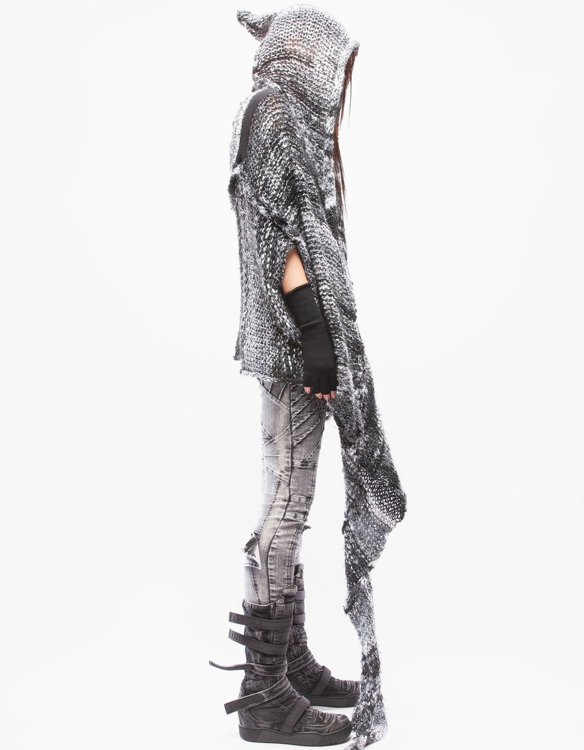 DEMOBAZA UNISEX SHAWL HOOD LIFE CODE F23