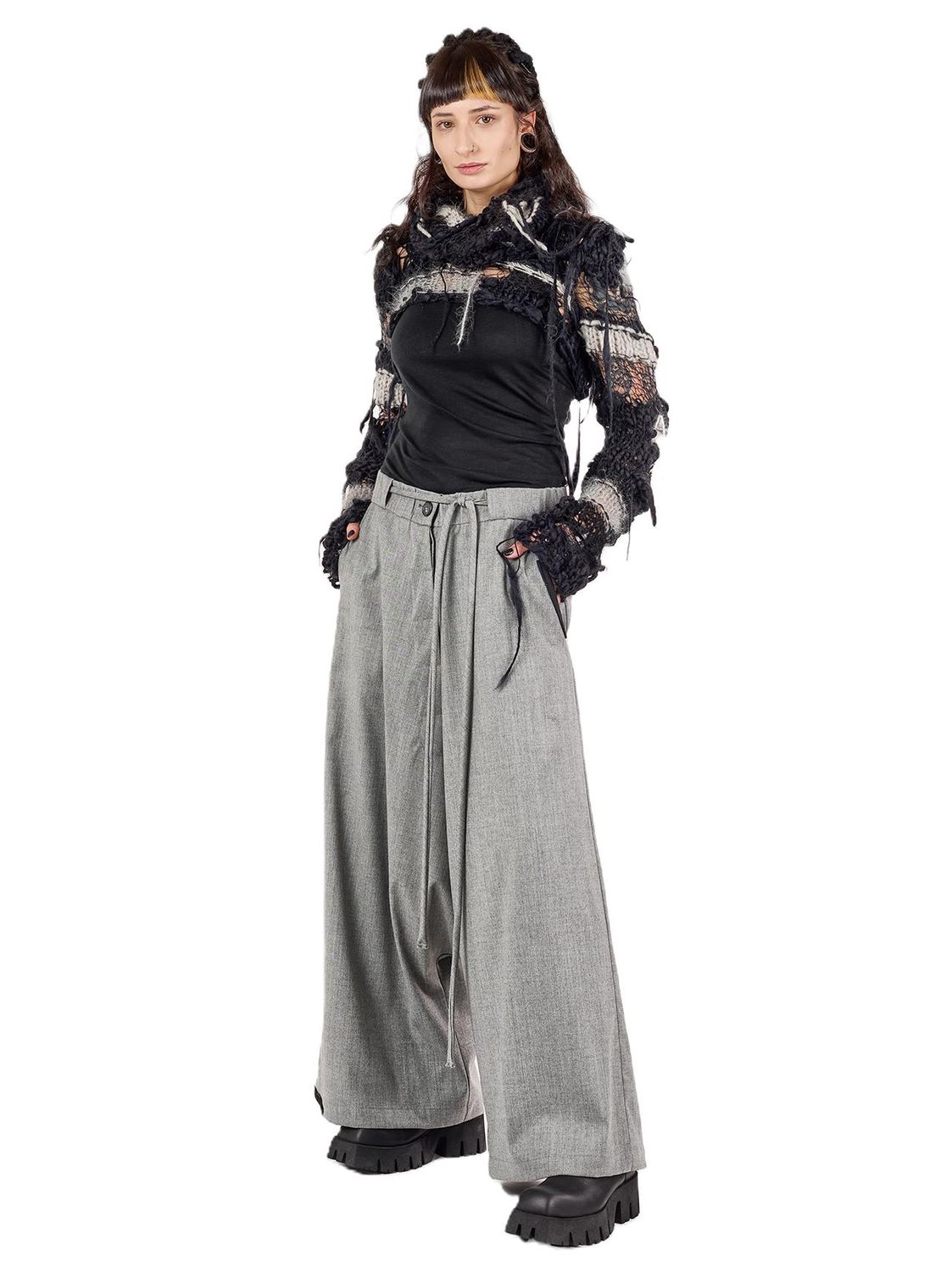 B3 W SWEATER F25 KITTO