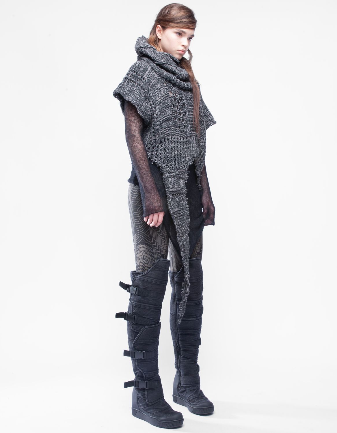 DEMOBAZA W HOODY F25 DWW25HMCM