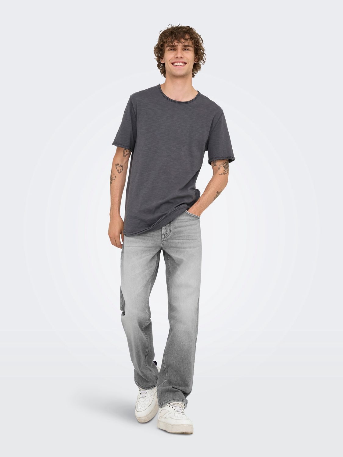 Only & Sons Jeans Edge – Medium Grijs Only & Sons Jeans Edge – Medium Grijs, Kleur: Medium Grey Denim, Maat: 28, lengte: "34