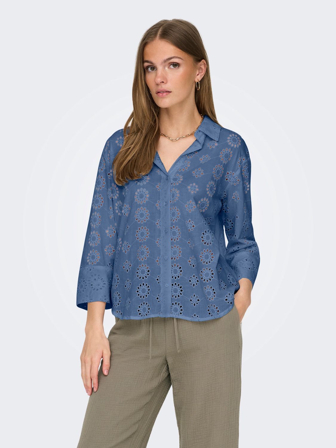 JDY Blouse Tallie, Kleur: Vintage Indigo 2024 BRODERIE ANGLAISE, Maat: S