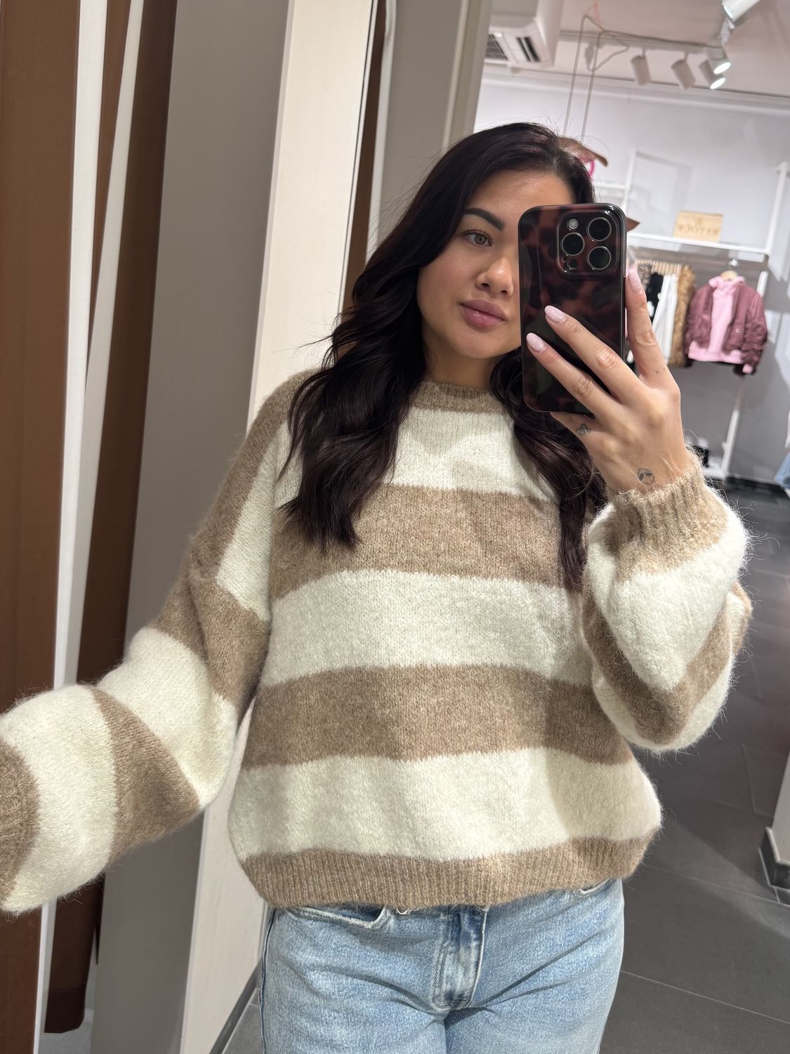 Ambika Trui Ana – Beige Wit, Kleur: beige, Maat: one size