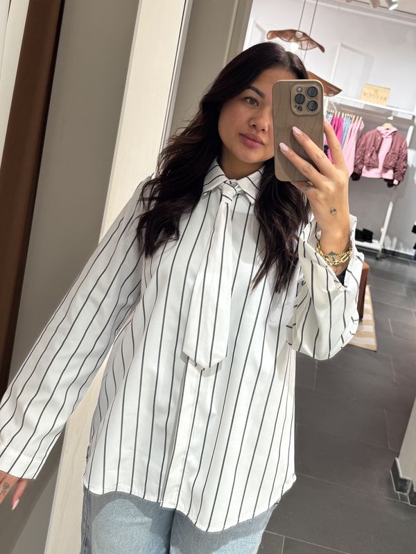 Ambika Angela Blouse – Wit / Grijs Gestreept