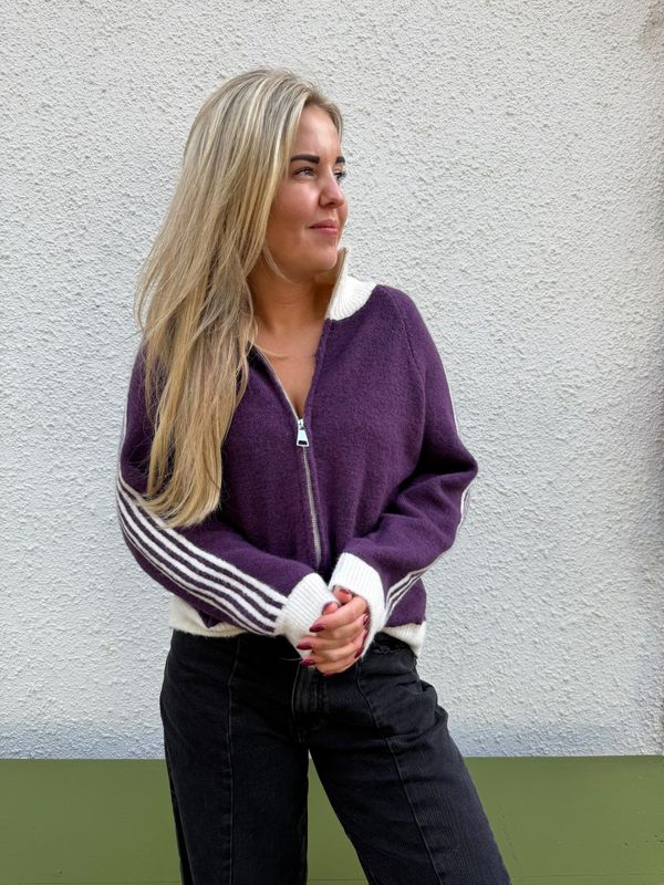 Ambika Vest Axat - plum