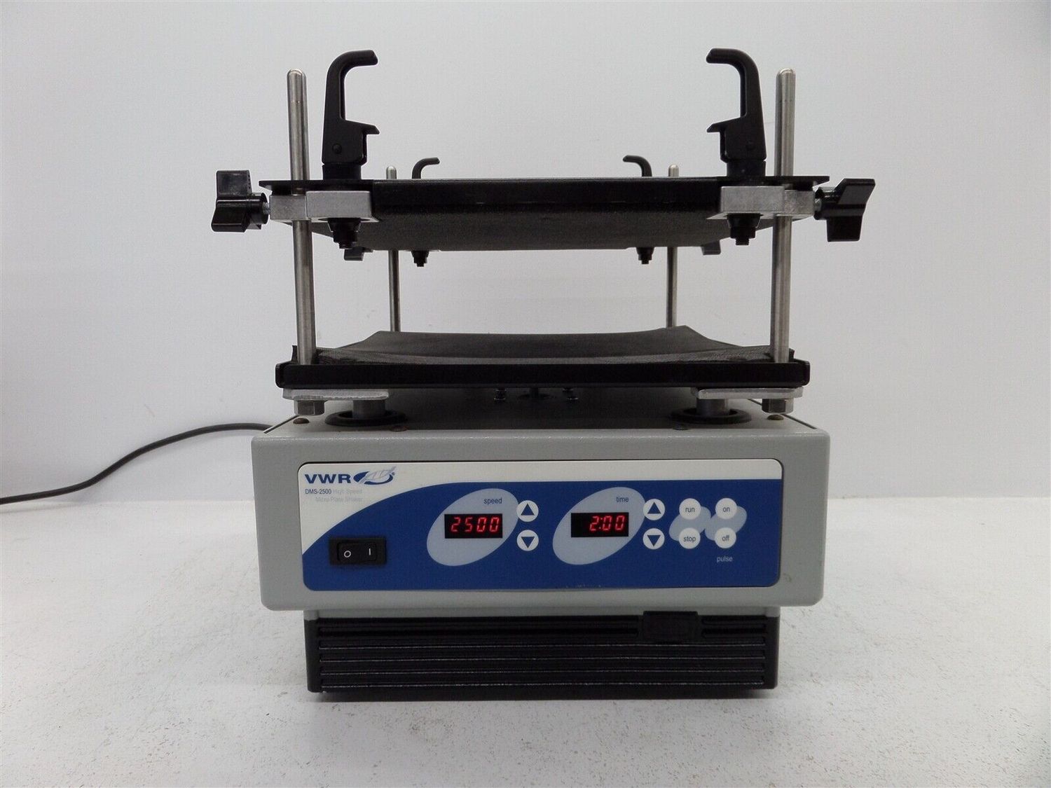 VWR DMS-2500 High Speed Microplate Shaker