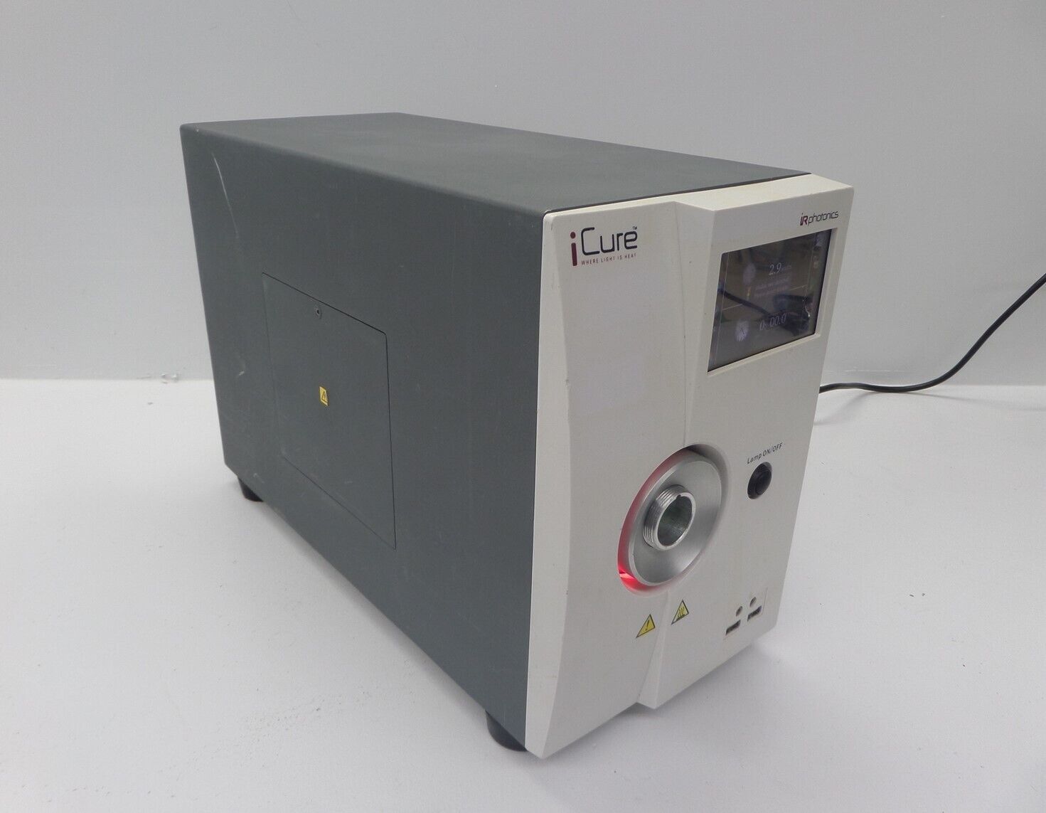 IR Photonics iCure AS200 Illuminator