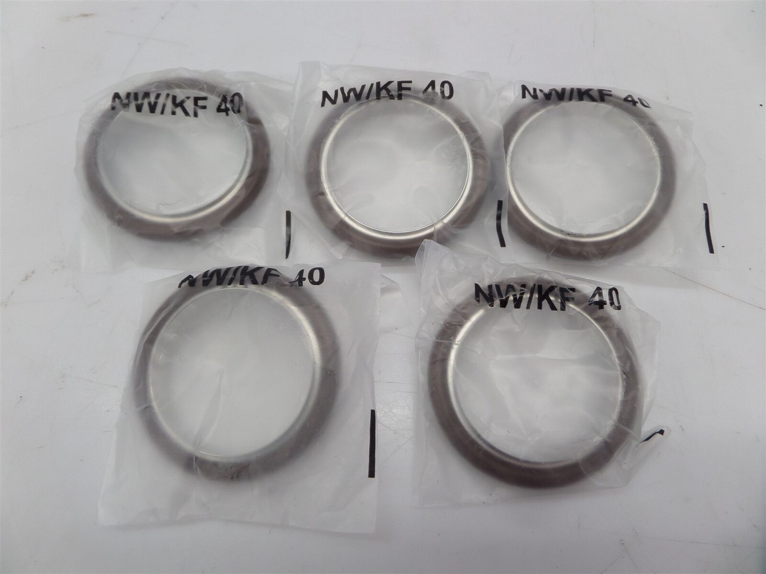 Lot Of 5 - KF-40 NW-40 Gasket Vacuum Center Rings