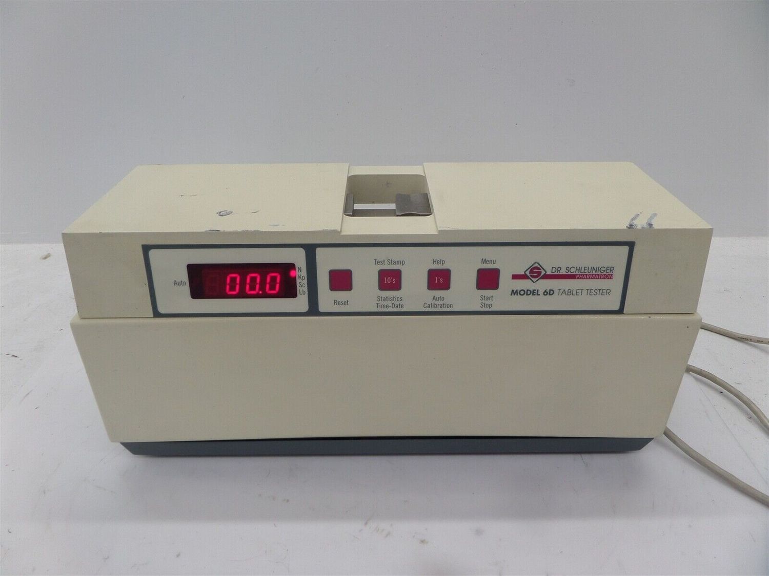 Dr Schleuniger Pharmatron 6D Tablet Hardness Tester