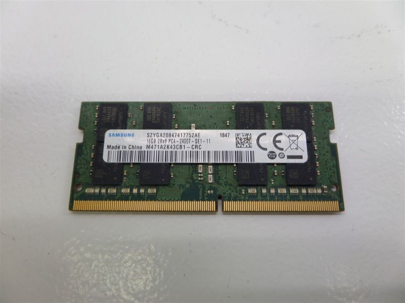 Samsung M471A2K43CB1-CRC 16GB PC4-19200 DDR4-2400 Laptop Memory Module