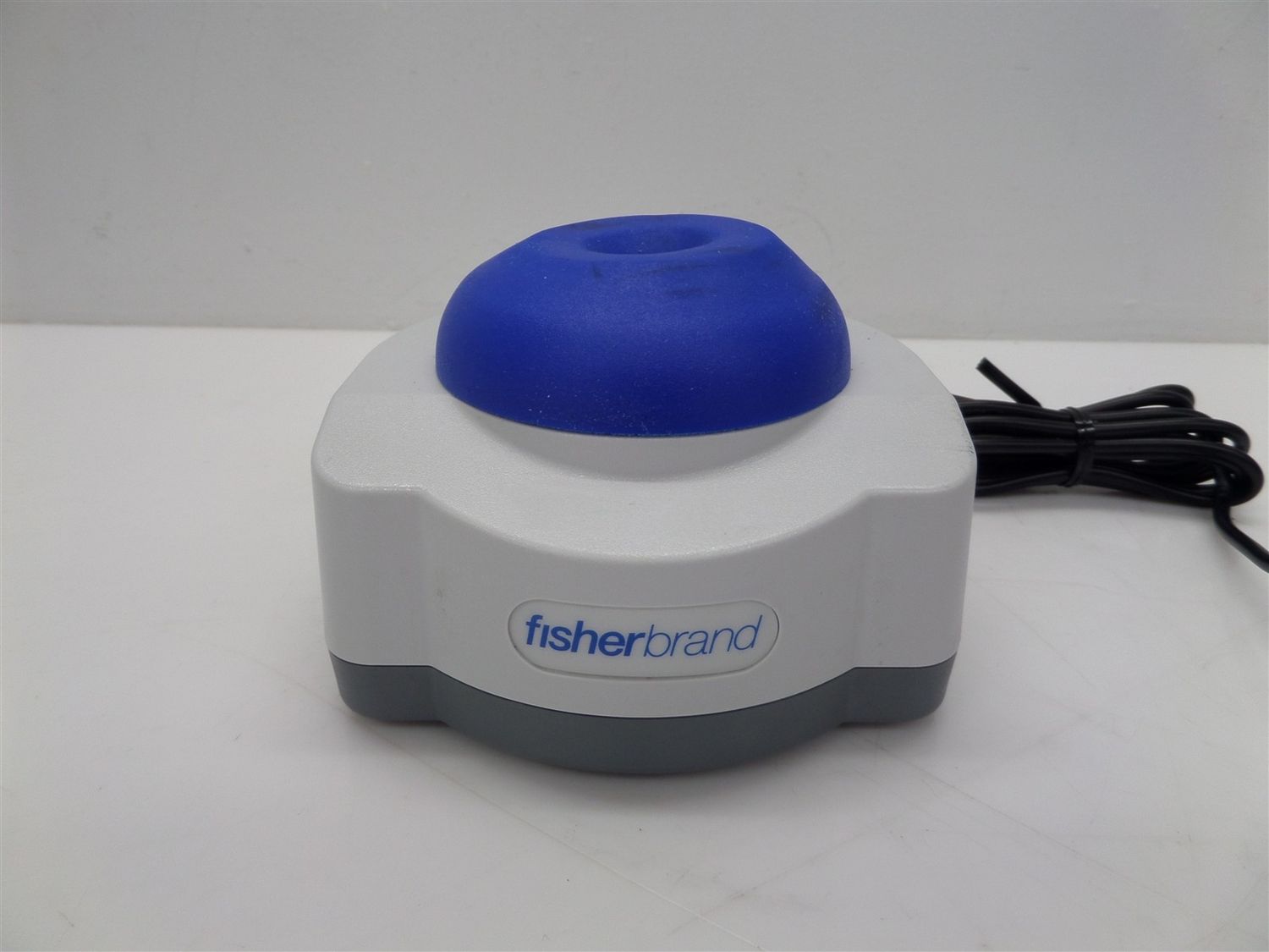 Fisher Scientific Mini Vortex Mixer 100-240VAC 50/60Hz 0.6A