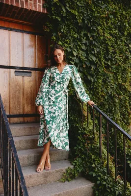 RUT - Rosanna Dress - Green Flower