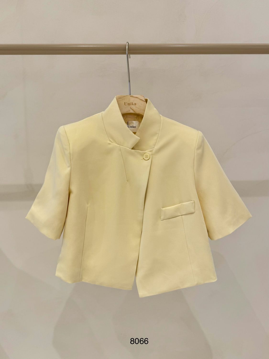 LUFF - Cropped Blazer - Yellow