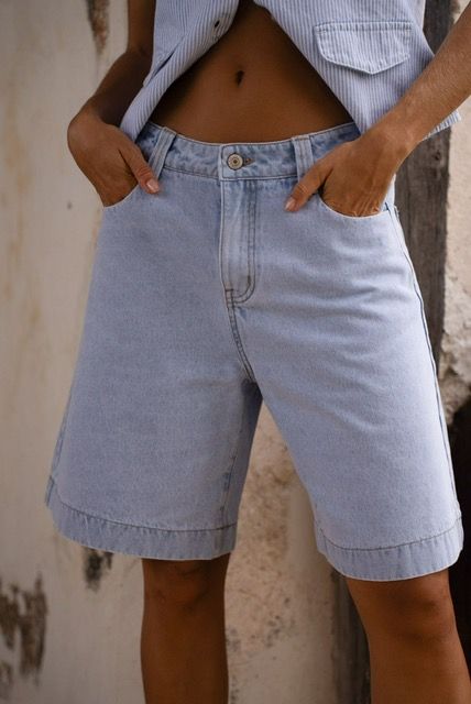 LUFF - Bermuda Short Jeans - Light Blue