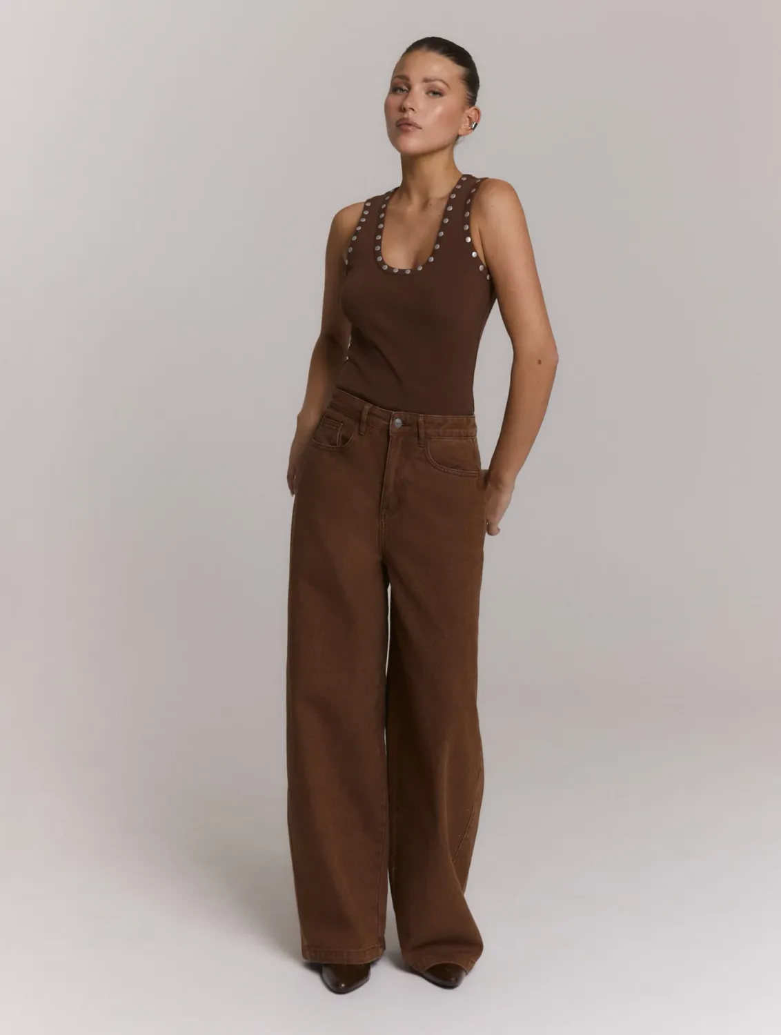 REFINED - Hailey Balloon Fit Jeans - Brown